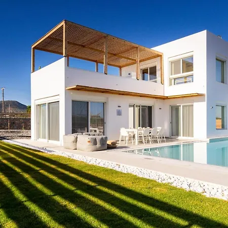 Sardines Luxury Villa