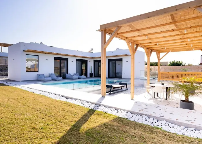 Sardines Luxury Villa Hersonissos (Crete)