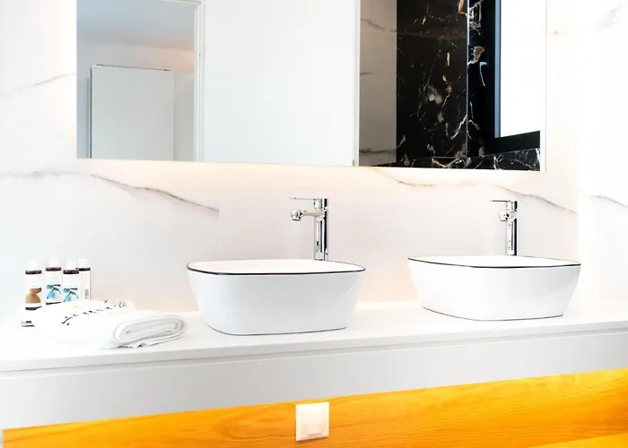 Sardines Luxury Херсониссос