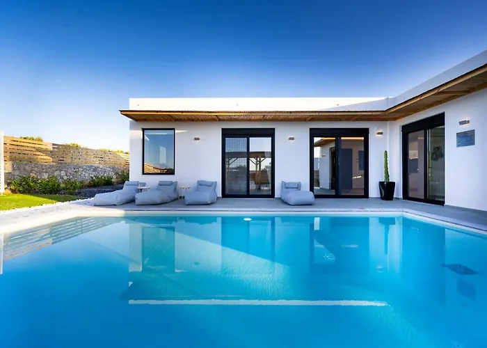 Sardines Luxury Villa