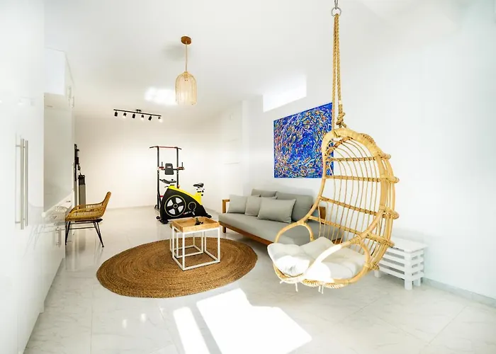 Sardines Luxury Villa