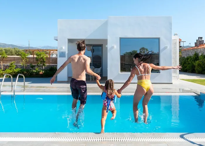 Sardines Luxury Херсониссос