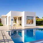 Sardines Luxury Villa Hersonissos (Crete)