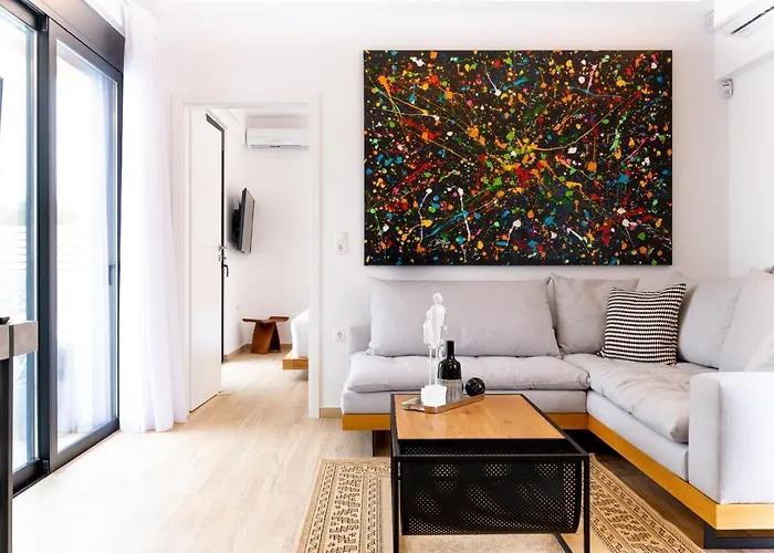 Sardines Luxury 赫索尼索斯